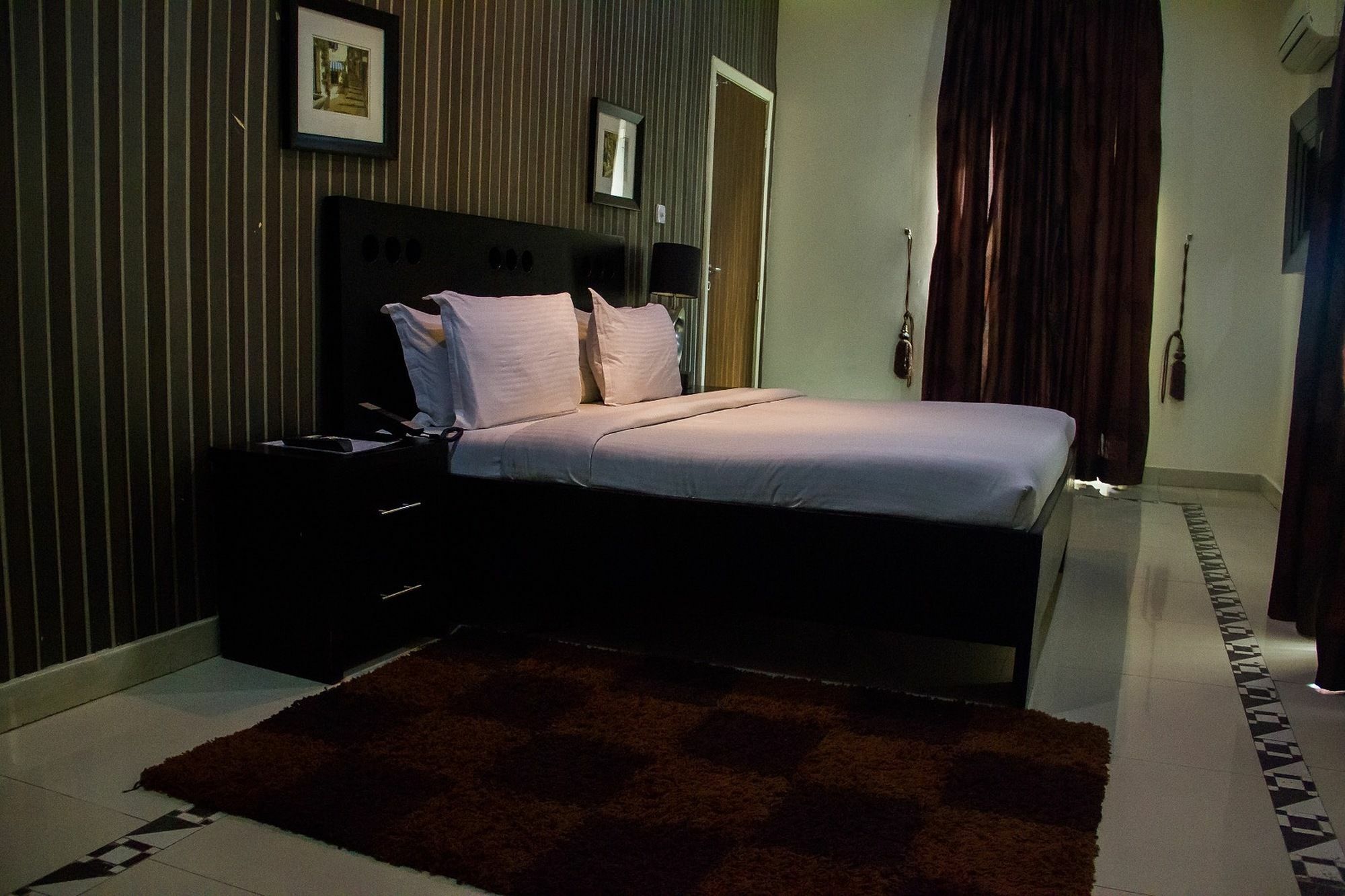 Villa Angelia Boutique Hotel Ikoyi Eksteriør bilde