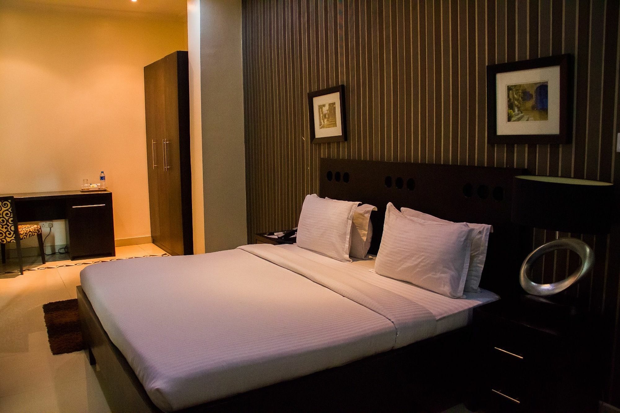 Villa Angelia Boutique Hotel Ikoyi Eksteriør bilde